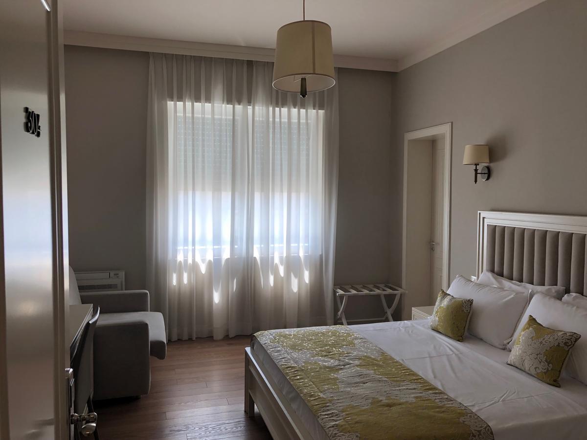 Amfiteatri Boutique Hotel Дуррес Экстерьер фото