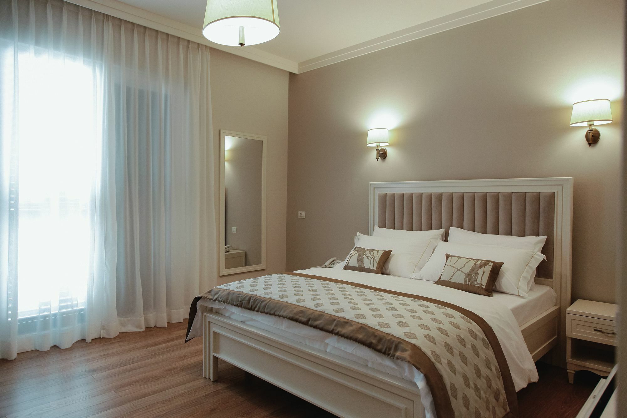 Amfiteatri Boutique Hotel Дуррес Экстерьер фото